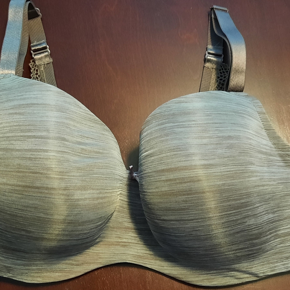 Cacique Lightly Lined Balconette Bra 38F Purple